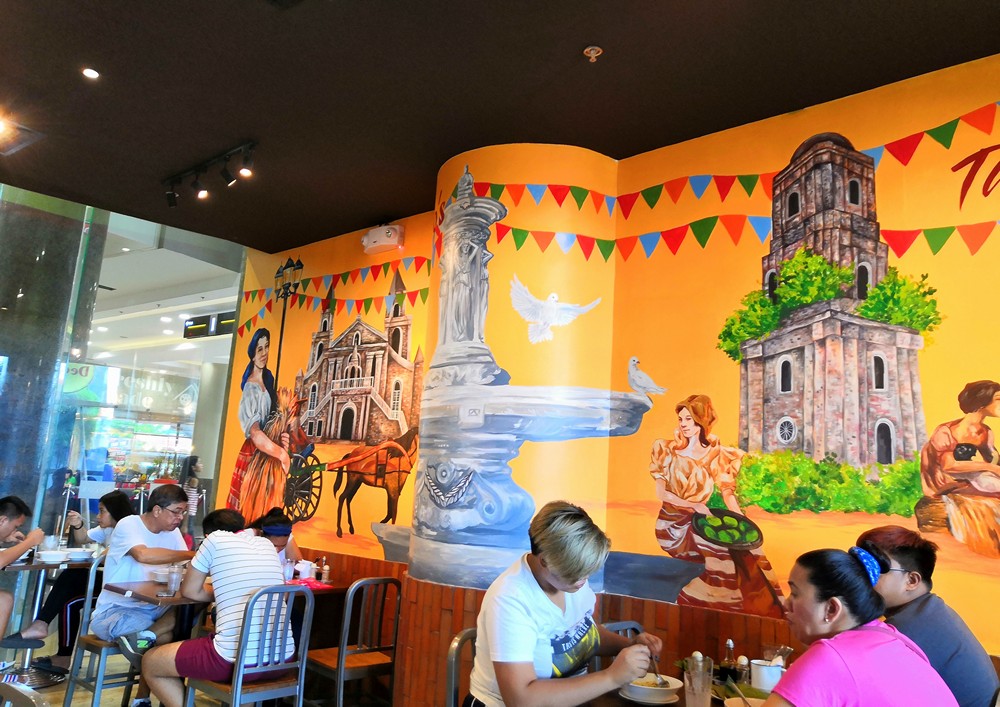 Wall mural at Deco's Batchoy in Jaro.