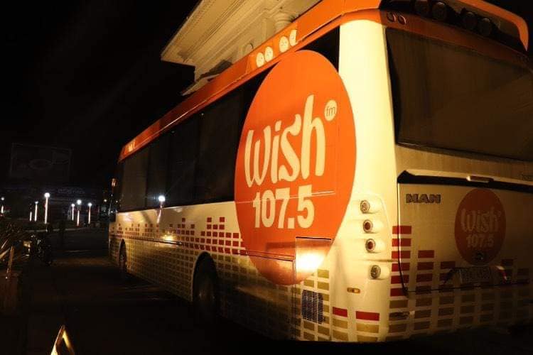 Wish 107.5 FM Bus in Iloilo for auditions.
