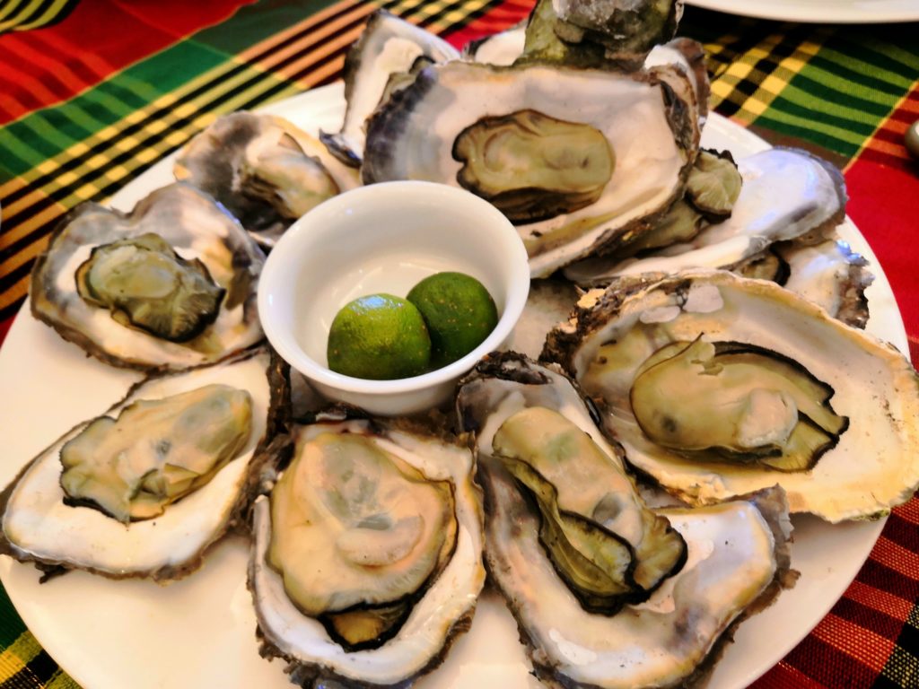 Go seafood with Steamed Talaba at Kamalig.