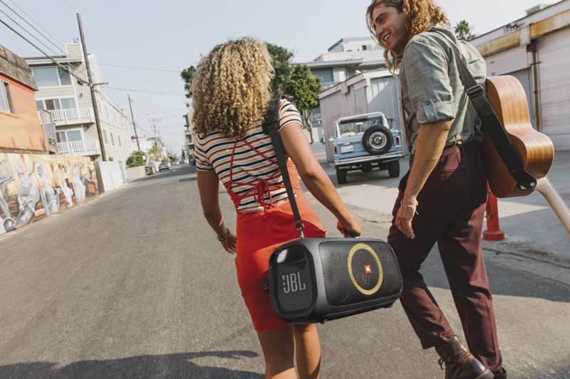 JBL PartyBox on the go