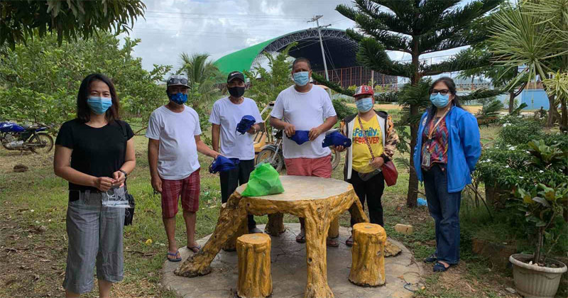 Palm Concepcion Power Corporation donates reusable masks for local community