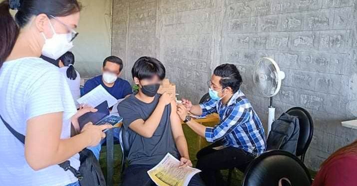 Iloilo City vaccination for minors