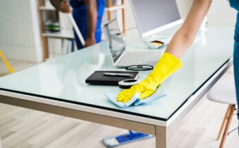 Commercial cleaning service