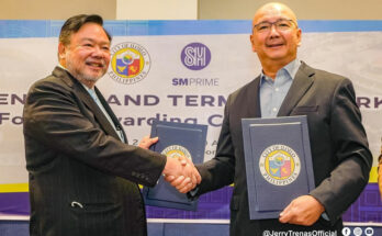 Mayor Jerry Trenas and SM Prime Holdings Inc. president Jeffrey Lim
