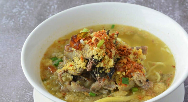 Iloilo's very own La Paz batchoy, always hot and ready to warm hearts – photo from Ted's Original La Paz Batchoy