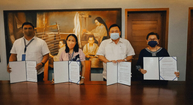 Iloilo City Government and Philippine Statistics Authority (PSA)-Iloilo signed Oct. 11 a Memorandum of Agreement (MOA) to kickstart the undertaking spearheaded by the City Civil Registry Office.
