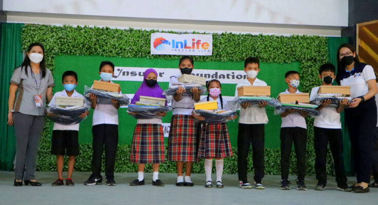 Alabang Elementary recipients of InLife donations.