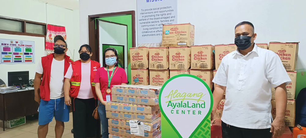 22 boxes of instant noodles and 6 boxes of can goods by ALAGANG AYALA LAND to the affected families 