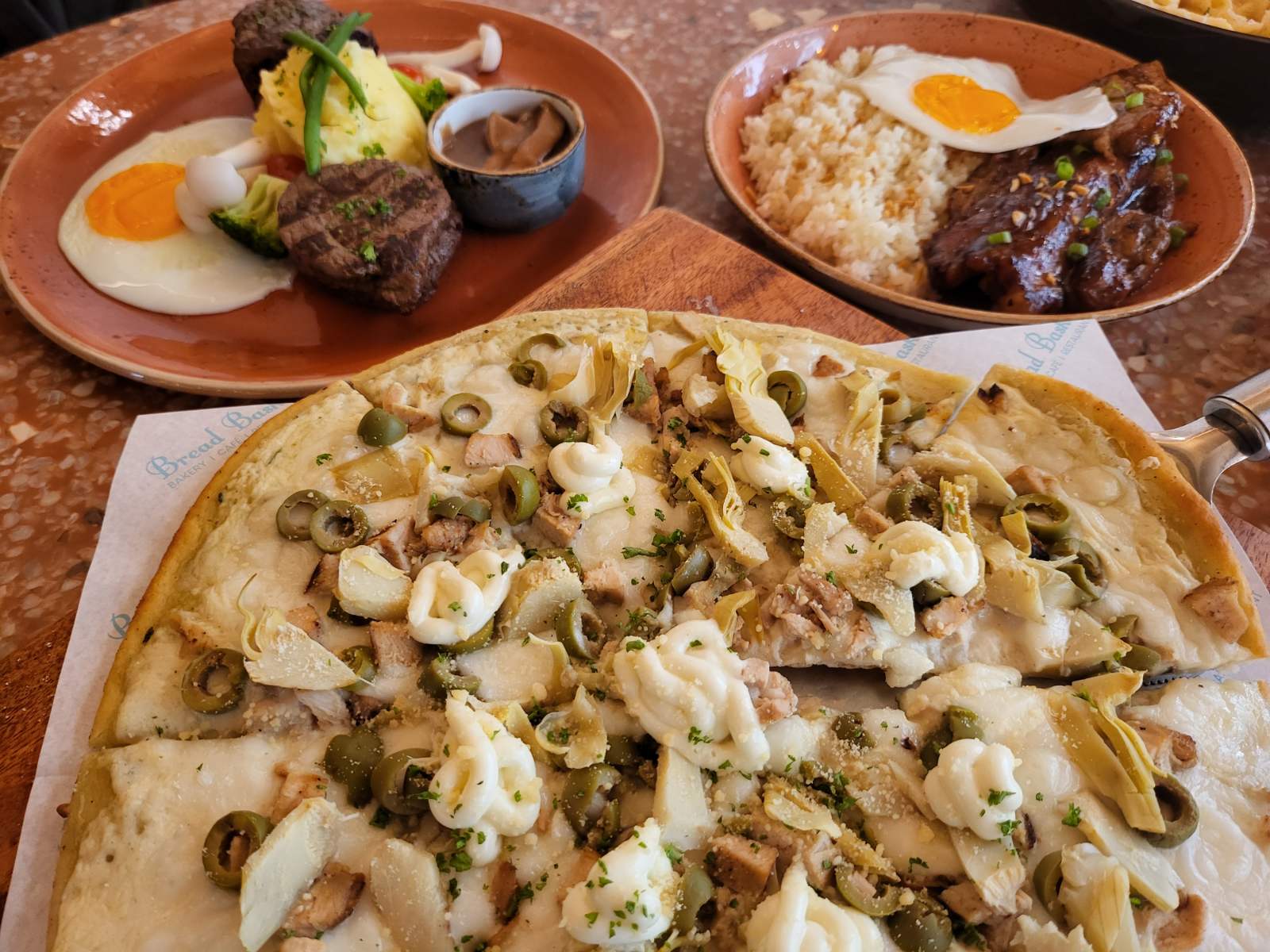 Foodie Guide for couples this Valentines Day SM City Iloilo Food Crawl