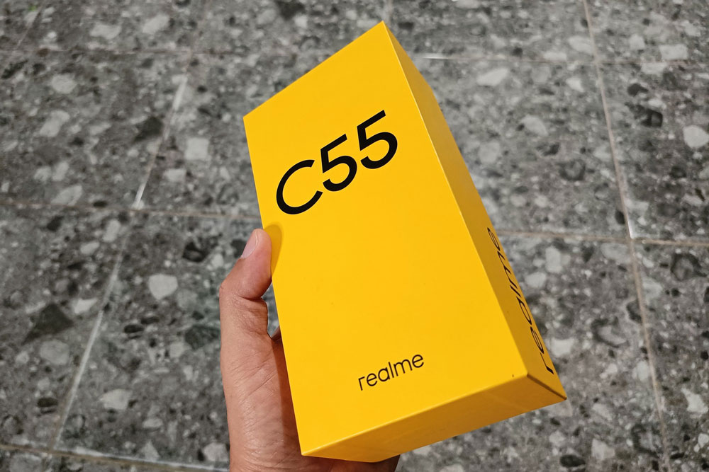 realme C55 box