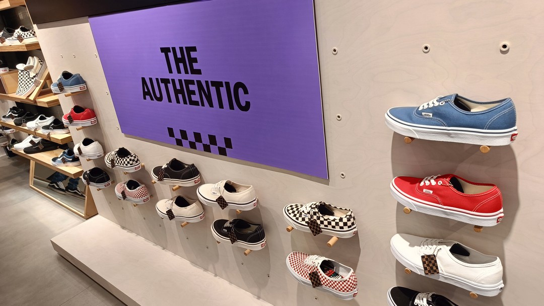 VANS Opens Newest Store in SM City Iloilo