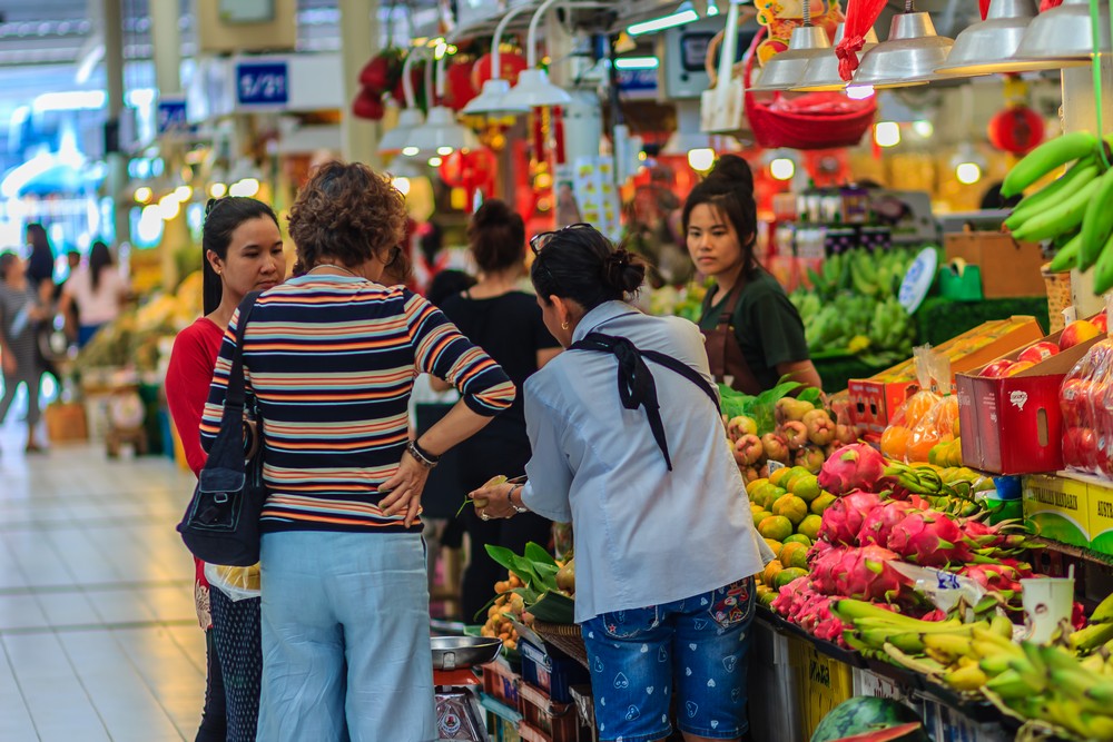 You can find a great selection of organic fruits, vegetables and other fresh ingredients for your family’s favorite meals at the largest weekend market in the world, Chatuchak Market.