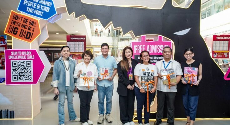 From left to right_ Andrew Yap, co-founder of Big Bad Wolf Books; Mayor Liecel Mondejar Seville, Mayor of the Municipality of New Lucena; Hon. Miguel S. Treñas, Councilor of the City of Iloilo; Carol Chuaying, Big Ba