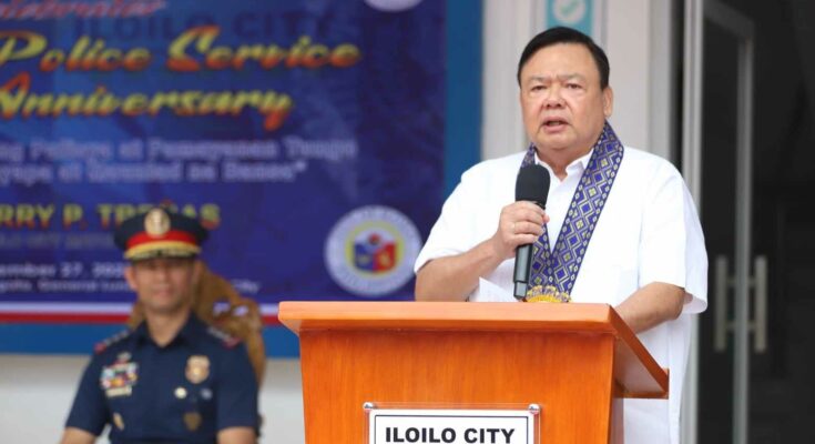 Mayor Jerry Treñas was guest speaker during the 122nd Police Service Anniversary at Iloilo City Police Office in Iloilo City, Sept. 27.