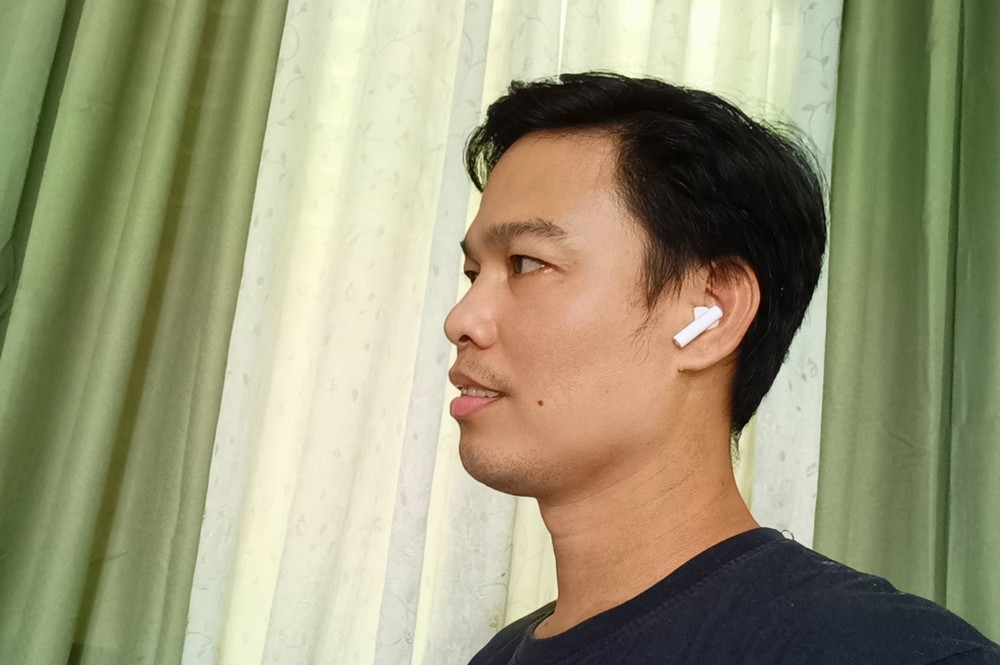 realme buds air 5 fit in ear