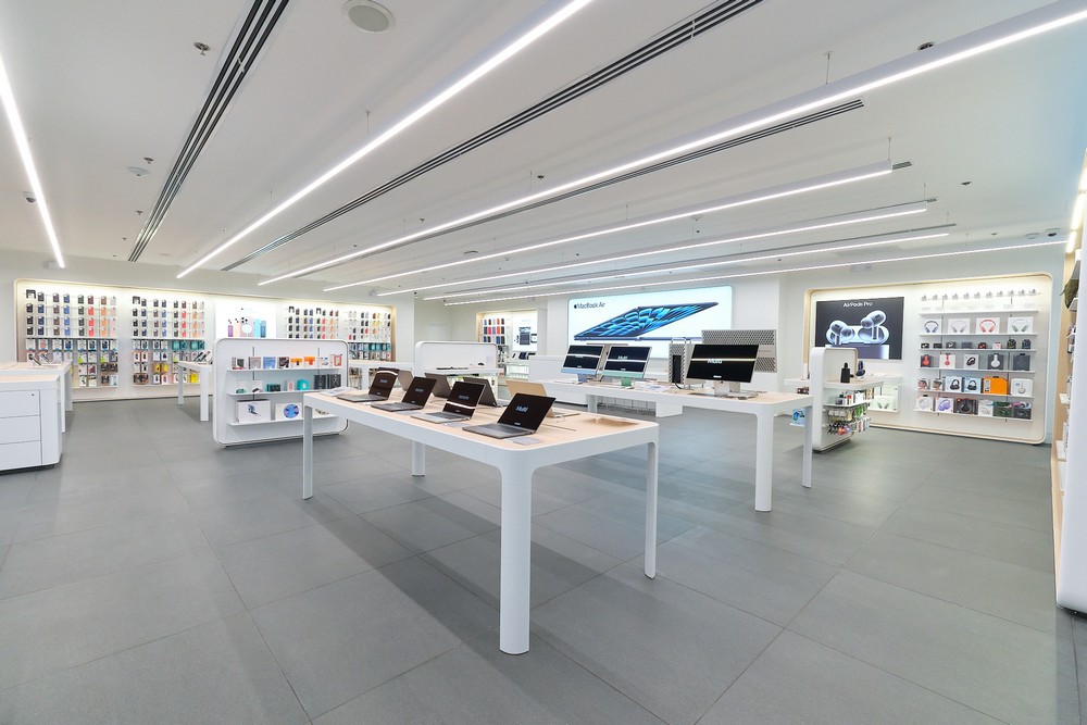 Power Mac Center APP in SM Megamall