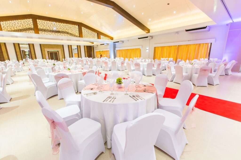 gigantes ballroom