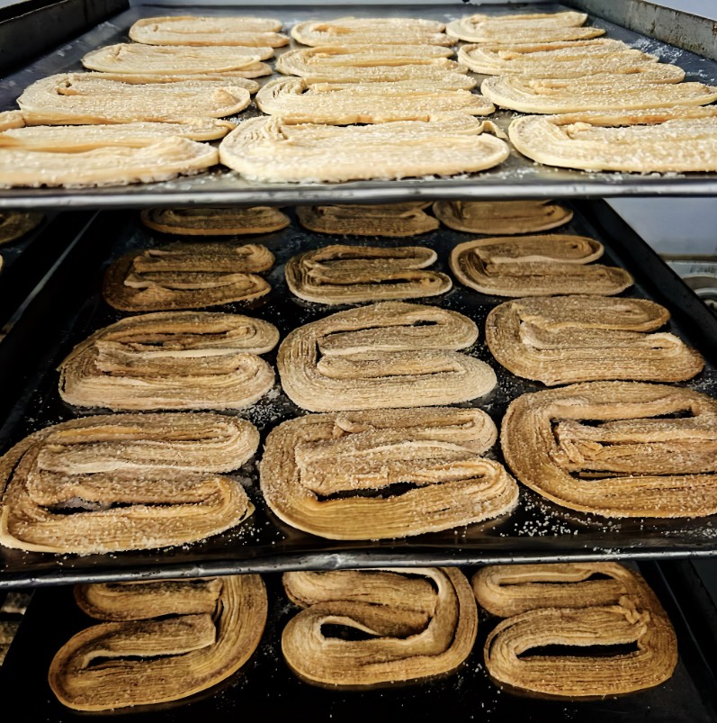 hojaldres of panaderia de molo