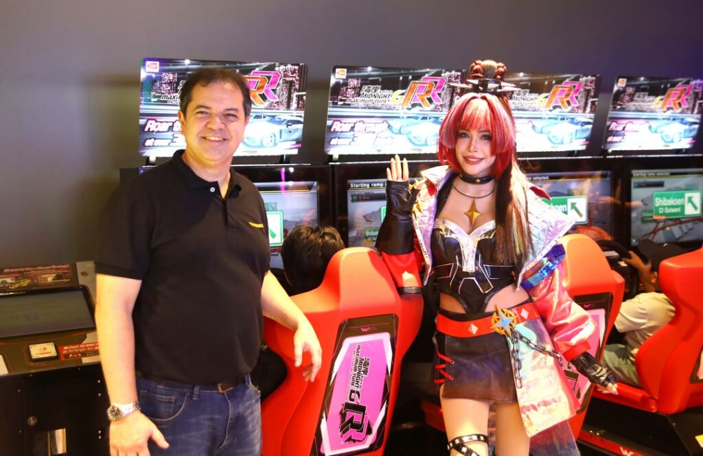 Myrtle joins Timezone Iloilo opening