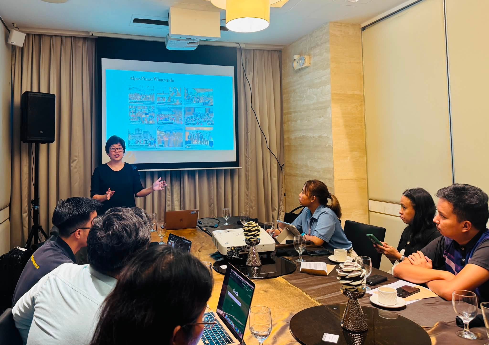 gayle certeza of alpas pinas with iloilo media